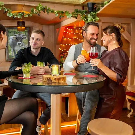 Alpenhotel - Ein Rovell