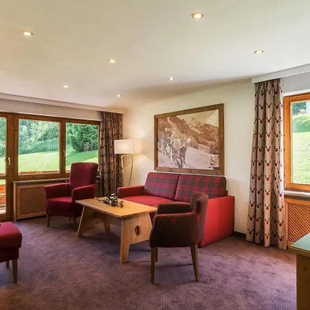 Alpenhotel - Ein Rovell 4*
